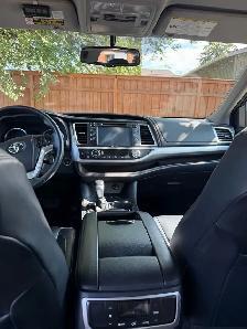 2014 Toyota Highlander XLE AWD — 8 Passenger — 240,000 km - Photo 6