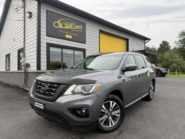 2018 Nissan Pathfinder SV  GPS  7 PASS