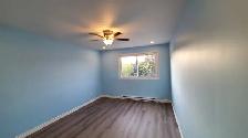 Large 4 1/2 (2 beds) Upper/Bright in DDO Sunnybrooke Train REM - Photo 2