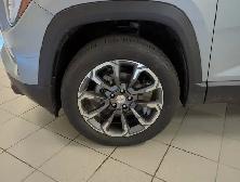 2027 GMC Terrain AWD Elevation - Photo 10