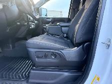 2024 CHEVROLET Silverado 2500 HD Custom - Photo 19
