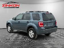 2011 Ford Escape | RARE FIND | MANUAL | LOW KMS | - Photo 3