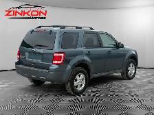 2011 Ford Escape | RARE FIND | MANUAL | LOW KMS | - Photo 5