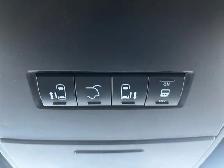 2016 Chrysler Town & Country | CLEAN CARFAX | ALL POWER OPTIONS - Photo 29