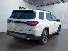 2025 Honda Pilot - Photo 3
