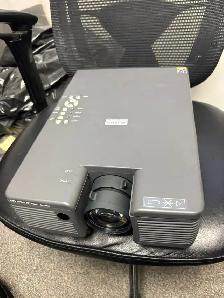 Sharp XG-NV1U Projector – Professional Presentation Projector! - Photo 2