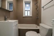 Semi renovated one bedroom at Arlington & St Clair - ID 2268 - Photo 8