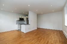 Renovated one bedroom, Russell Hill and St. Clair - ID 2276 - Photo 5