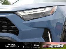 2025 Toyota RAV4 Hybrid XSE - Photo 13