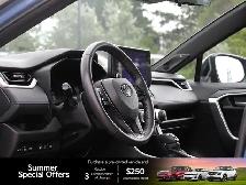 2025 Toyota RAV4 Hybrid XSE - Photo 16