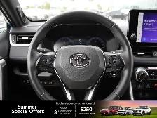 2025 Toyota RAV4 Hybrid XSE - Photo 17