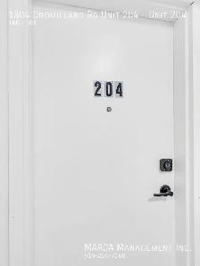 RENOVATED 1 BED/1 BATH - INCLUSIVE & FREE WIFI! EAST WINDSOR! - Photo 11