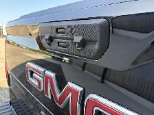 2025 GMC SIERRA 1500 AT4 CREW CAB SB - Photo 5