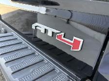 2025 GMC SIERRA 1500 AT4 CREW CAB SB - Photo 10