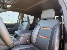 2025 GMC SIERRA 1500 AT4 CREW CAB SB - Photo 12
