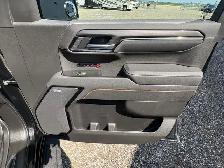 2025 GMC SIERRA 1500 AT4 CREW CAB SB - Photo 28