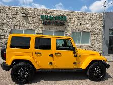 2015 Jeep WRANGLER UNLIMITED 4WD 4dr Sahara W/ HARDTOP - Photo 4