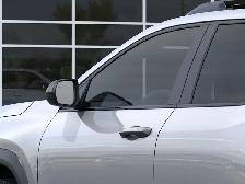 2027 Chevrolet Equinox - Photo 12