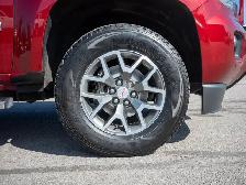 2019 GMC Canyon 4WD - All Terrain Tires | Cloth Seats - Photo 11