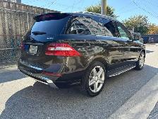 2013 Mercedes-Benz M-Class ML 550 4dr All-wheel Drive 4MATIC Aut - Photo 4