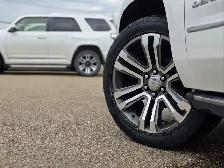2020 GMC Yukon Denali - Photo 12