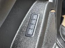 2020 GMC Yukon Denali - Photo 19