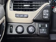 2020 GMC Yukon Denali - Photo 32