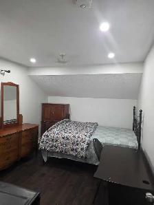 Furnished room in Brampton Private or shared