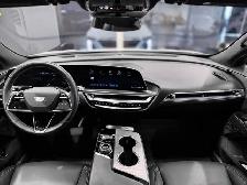 2024 Cadillac LYRIQ Tech | Low Mileage | 33 Display | Google - Photo 12
