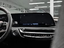 2024 Cadillac LYRIQ Tech | Low Mileage | 33 Display | Google - Photo 21