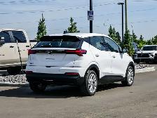 2027 Chevrolet Bolt - Photo 13