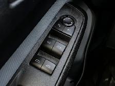 2027 Chevrolet Bolt - Photo 18