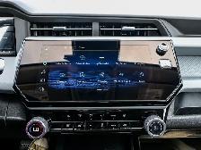 2027 Chevrolet Bolt - Photo 24