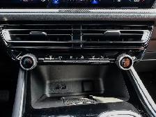 2027 Chevrolet Traverse Z71 - Photo 29