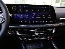 2027 Chevrolet Traverse Z71 - Photo 27