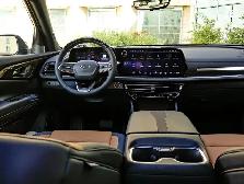 2027 Chevrolet Traverse Z71 - Photo 30