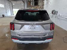 2025 Kia Sorento Plug-In Hybrid - Photo 5