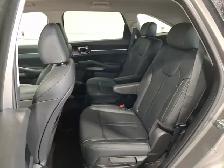 2025 Kia Sorento Plug-In Hybrid - Photo 12