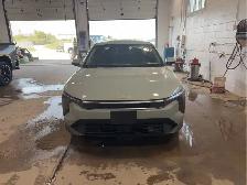 2025 Kia K4 - Photo 2