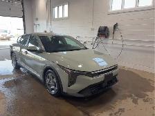 2025 Kia K4 - Photo 3