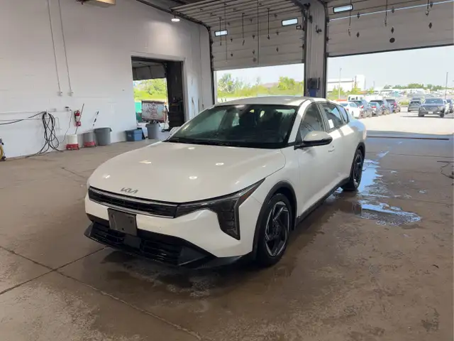 2025 Kia K4
