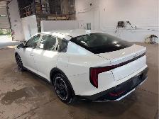 2025 Kia K4 - Photo 6