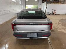2025 Kia K4 - Photo 5