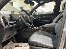2025 Kia Sorento Hybrid - Photo 8