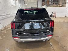 2026 Kia Sorento Hybrid - Photo 5
