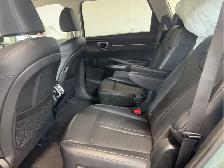 2026 Kia Sorento Hybrid - Photo 12