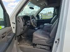 2017 Nissan NV - Photo 10