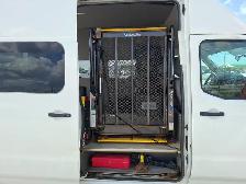2017 Nissan NV - Photo 14