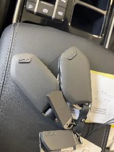 2026 Kia Sorento Hybrid - Photo 11