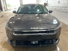 2025 Kia K4 - Photo 2